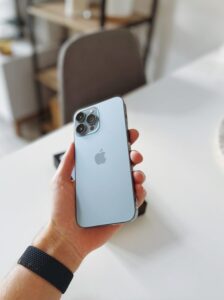IPHONE