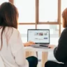 Traditional Articles vs. Visual Stories: Which is the Best Choice for Bloggers?