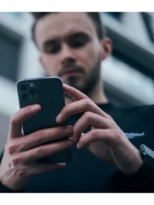 phones-333