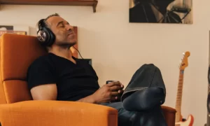 DALI-IO-12-home-sweet-listening