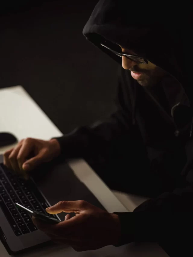 Canada bans WeChat and Kaspersky over privacy and security concerns